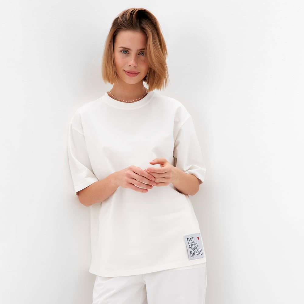 Изображение товара Женская футболка MINAKU oversize цвет экрю размер 52 высокая качество комфорт