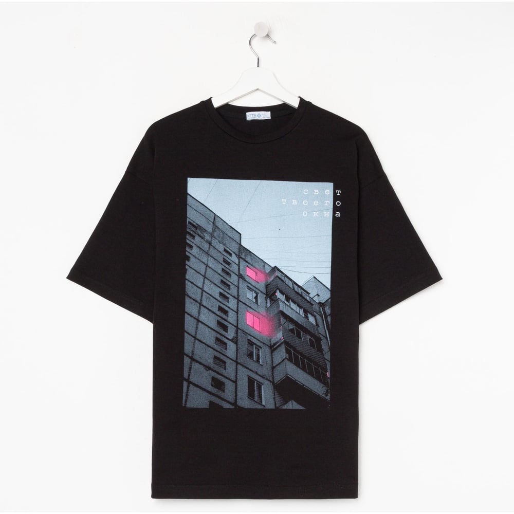 Изображение товара Футболка мужская KAFTAN "Окна" черный, размер 50 7025366