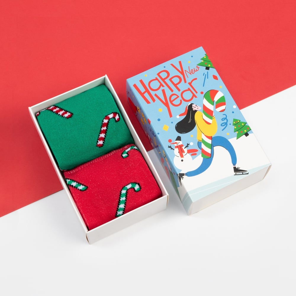 Изображение товара Набор женских носков KAFTAN New year 2 пары размер 36-40 новогодний принт