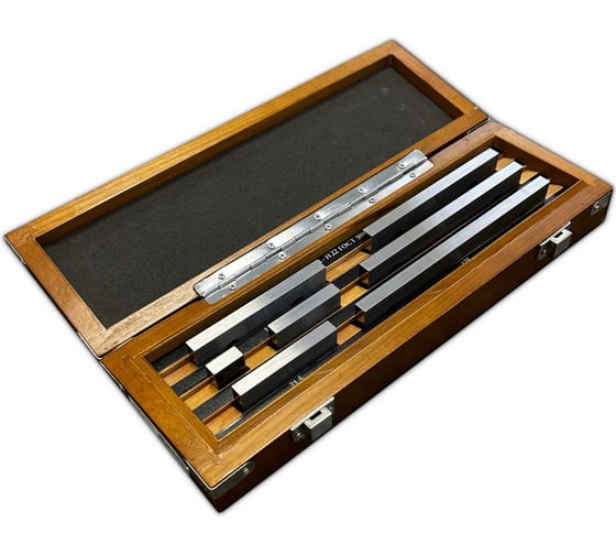 Изображение товара Набор КМД ЧИЗ № 22 кл.1 с поверкой (ГРСИ № 35954-07) 600016