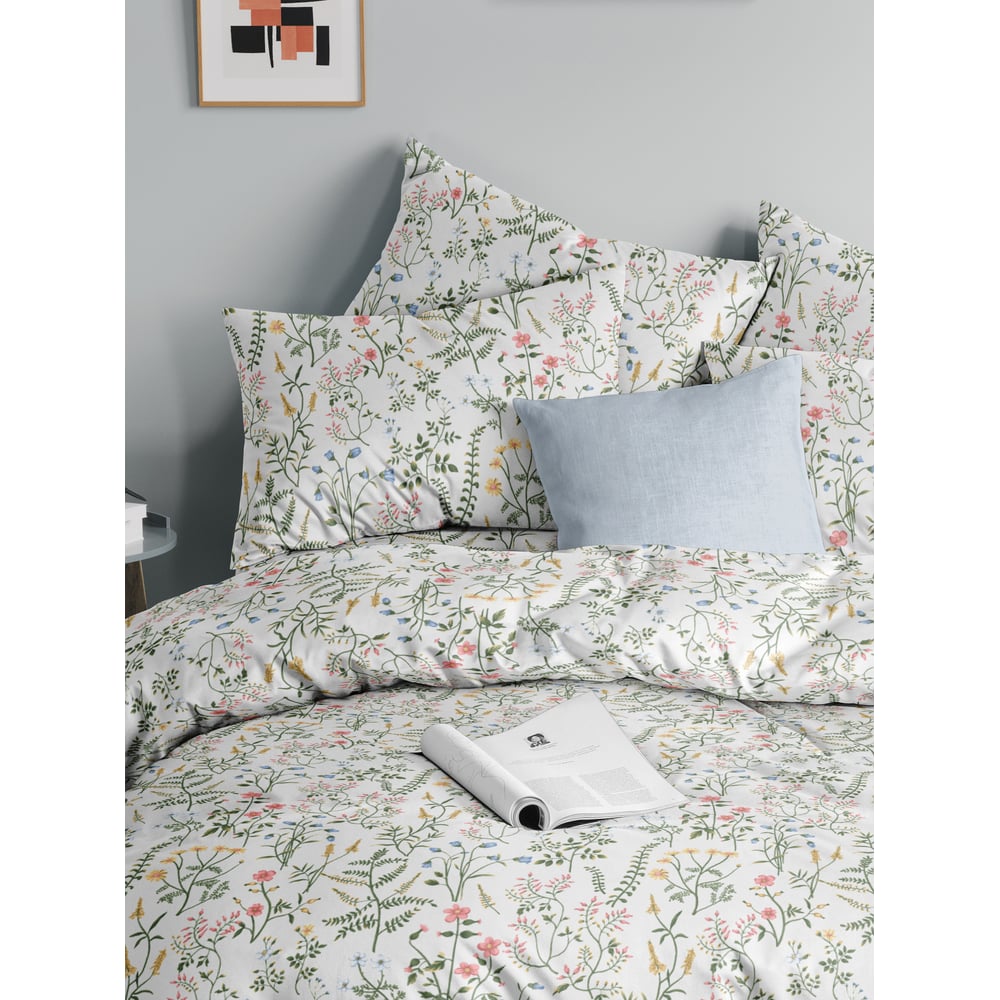 Изображение товара Комплект постельного белья Guten Morgen из бязи, цветы, полутораспальный 50x70 и 150x214 см