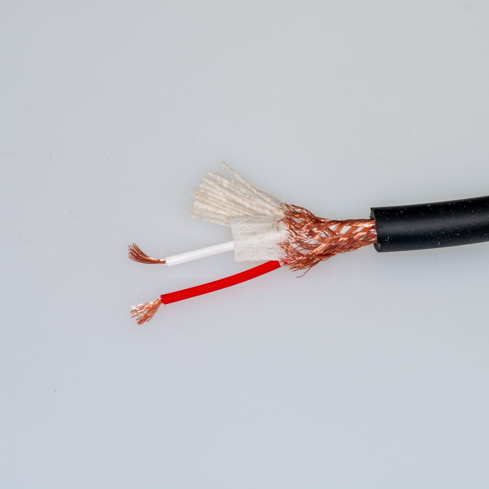 Изображение товара Микрофонный кабель Pro Legend 2х0,3мм², 25м, черный, PL3131_25