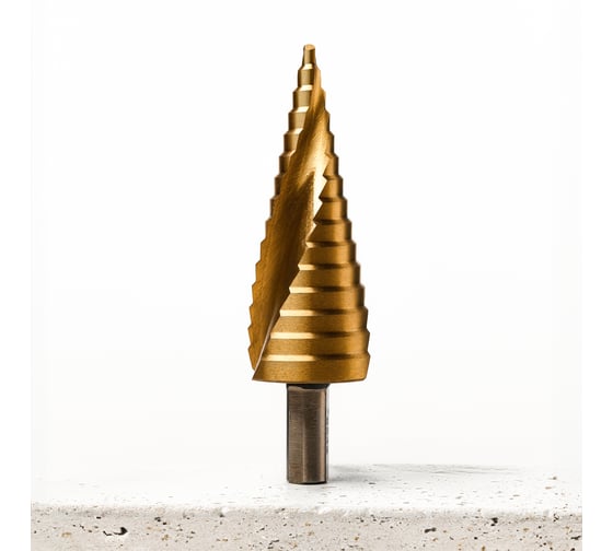 Изображение товара Сверло ступенчатое по металлу Advancetool  4-32 мм, HSS6542M2 (Р6М5) c TiN покрытием ADT-СМСТ0432Т