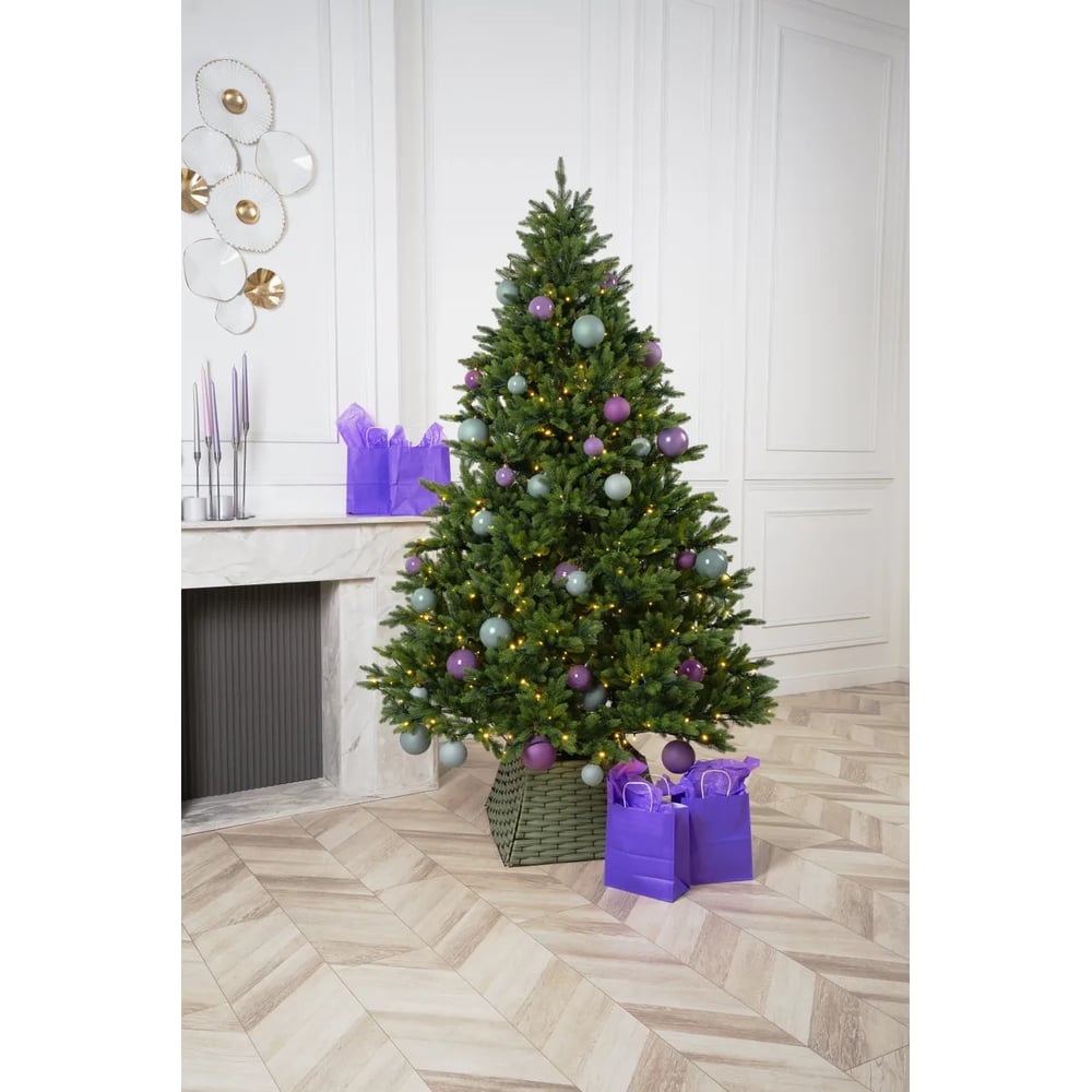 Изображение товара Искусственная елка Crystal Trees ТРИУМФ с гирляндой 150 см классическая