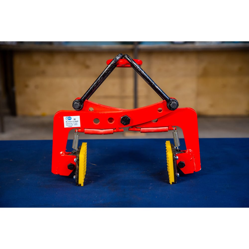 Изображение товара Клещевой вертикальный захват TOR для брикетов и блоков 12-18 см 280 кг