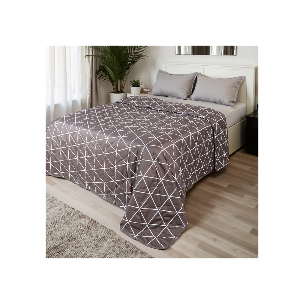 Изображение товара Покрывало LoveLife евро Grid 200x210 см из новосатина с геометричным рисунком