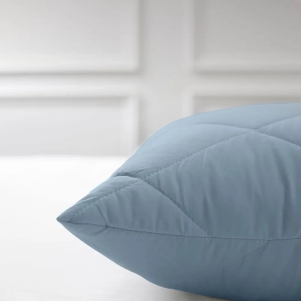 Изображение товара Стеганая подушка Guten Morgen холлофайбер микрофибра 50х70 см