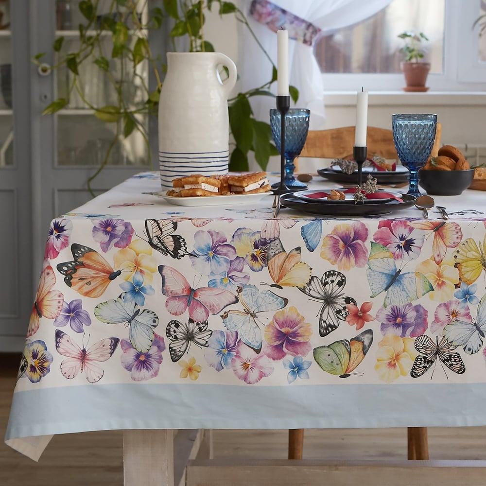 Изображение товара Скатерть Этель Бабочки 220x147 см из хлопка с ярким дизайном