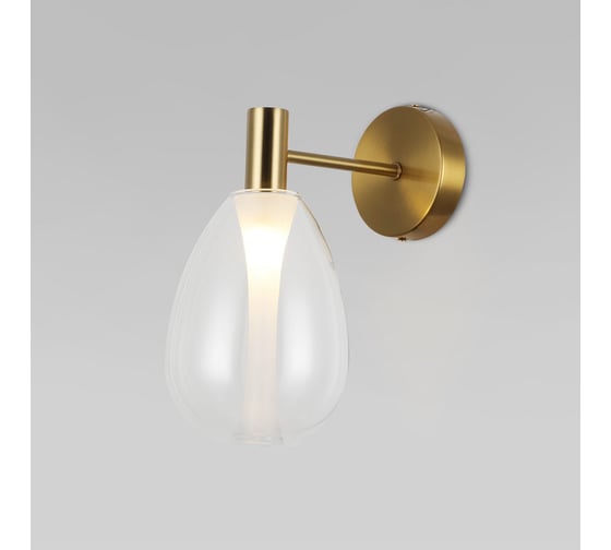 Изображение товара Настенный светильник Eurosvet Magma со стеклянным плафоном 60175/1 латунь a069322