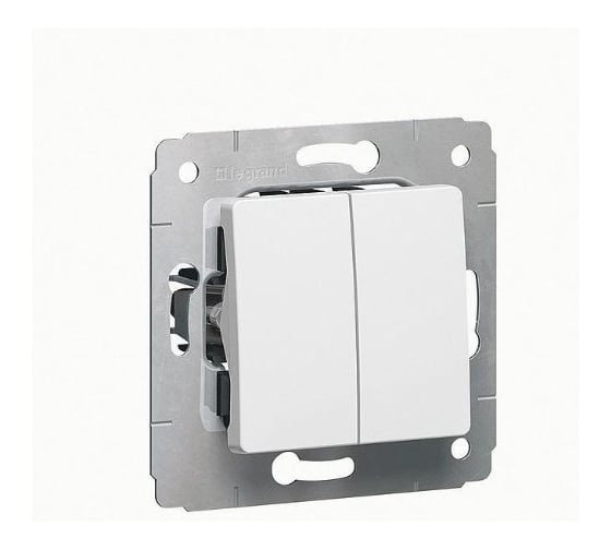Изображение товара Двойной переключатель Legrand на 2 направления - двухклавишный - Cariva - автоматические клеммы - 10 или 16 АX - 250 В~ - White 773608