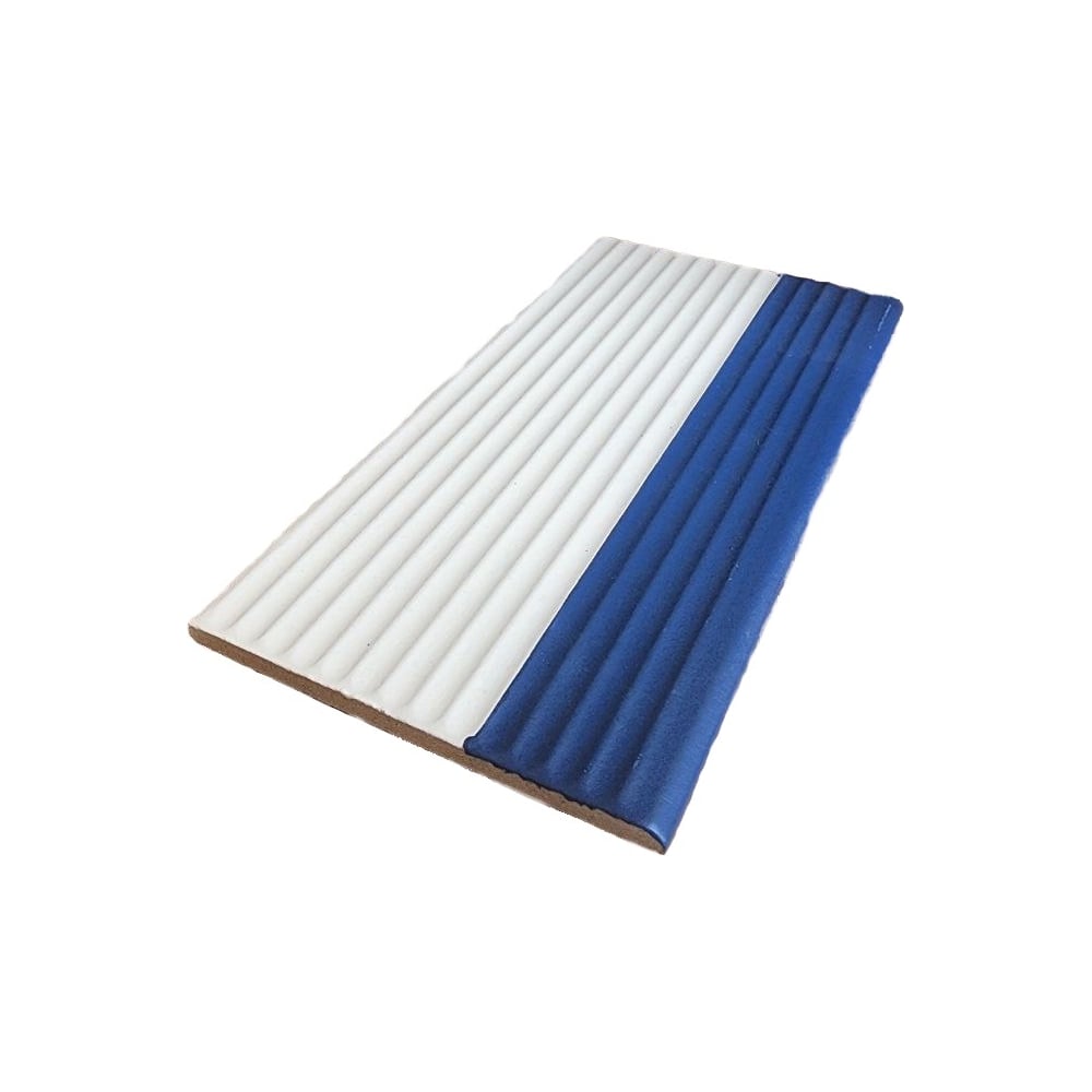 Изображение товара Плитка рельефная TOP GRES для бассейна 244х119 мм бело-синяя