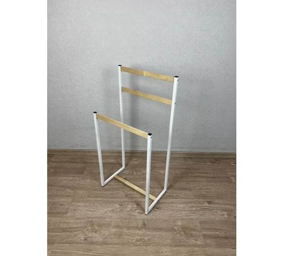 Изображение товара Вешалка напольная двухсекционная Solarius с белым металлическим каркасом, планки из березы, не крашенные 31001
