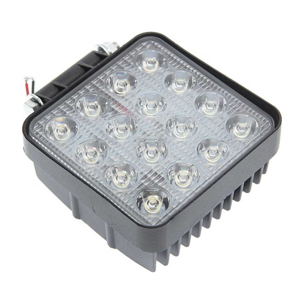 Изображение товара Фара рабочего света квадратная 108х138х60мм 48Вт Spot 12-24V LED Megapower M-370-30-012 406582
