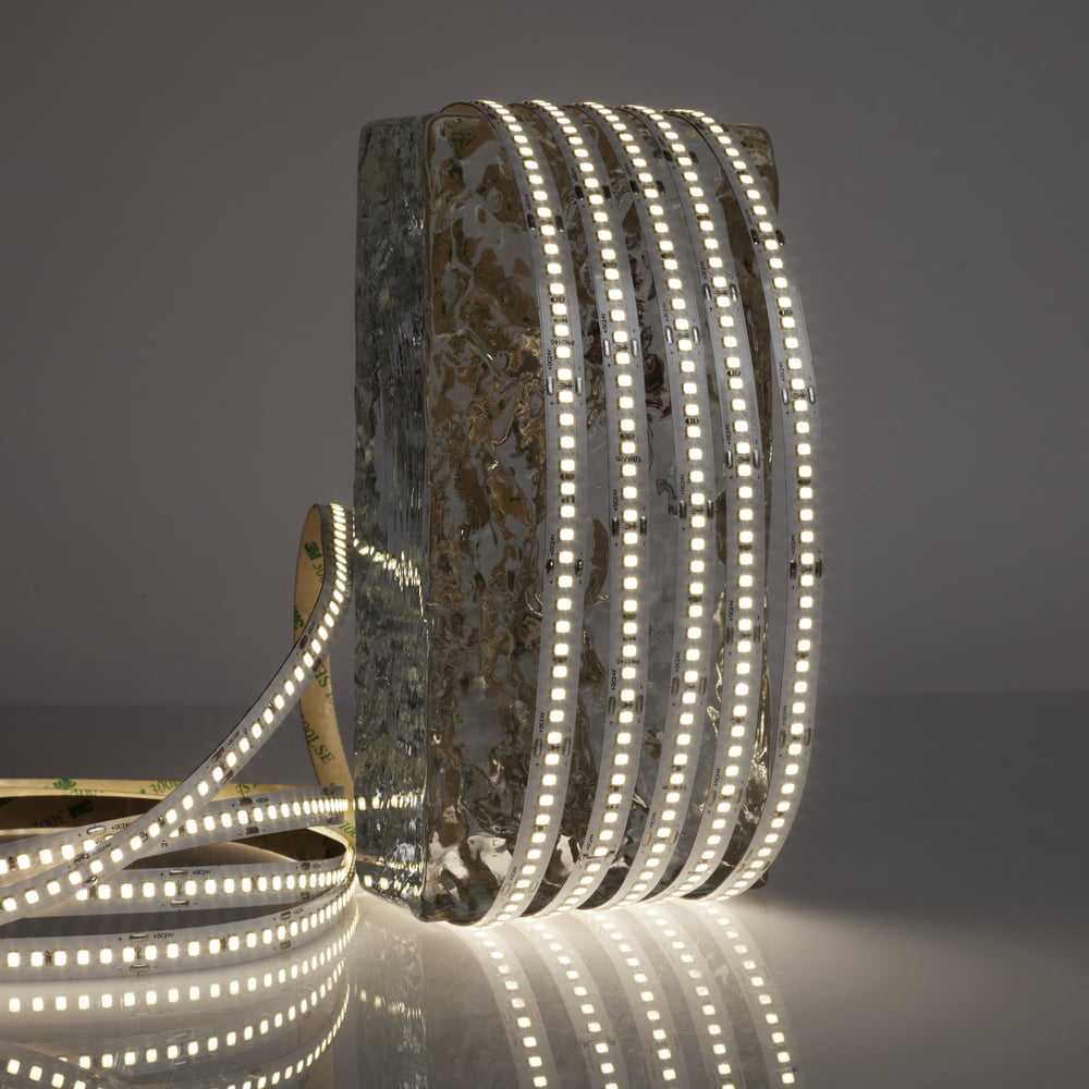 Изображение товара Светодиодная лента LEDS POWER 2835 192/м 24В холодная IP20