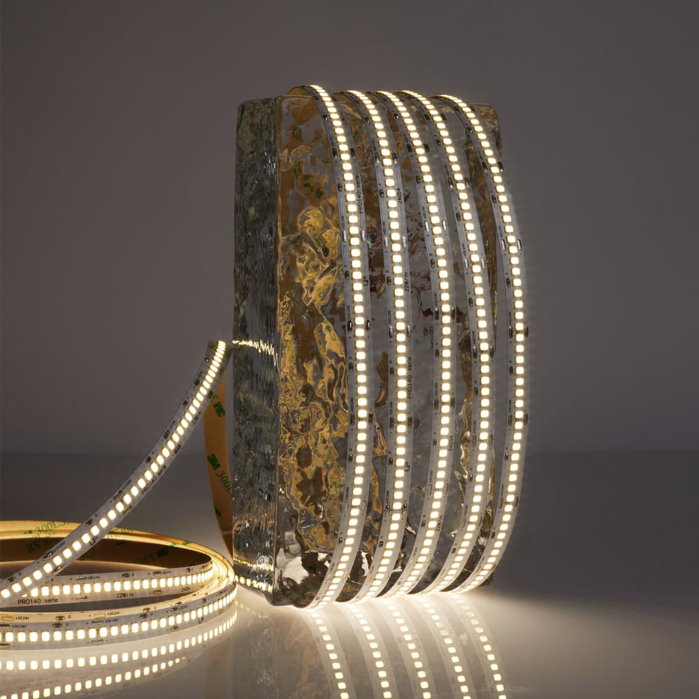 Изображение товара Светодиодная лента LEDS POWER 2835 192/м 24В 18Вт/м серия ПРО140