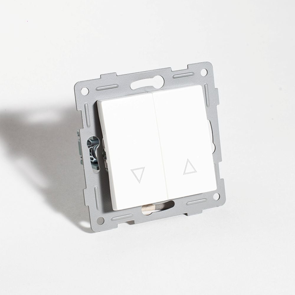 Изображение товара Выключатель SPL управления жалюзи 10А 220-250V встраиваемый белый