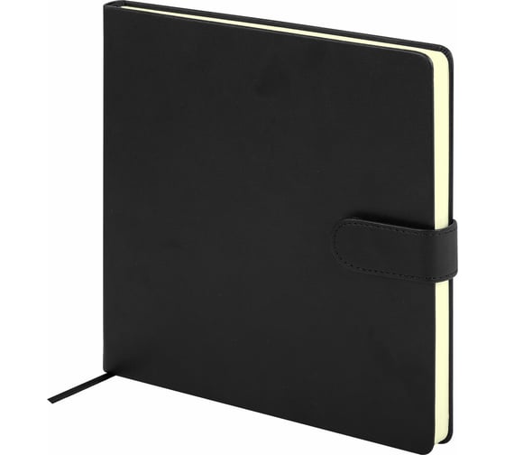 Изображение товара Скетчбук BRAUBERG слоновая кость, 140 г/м, 200х200 мм, 80 л, кожзам, застежка, ART_CL, черный, 116462