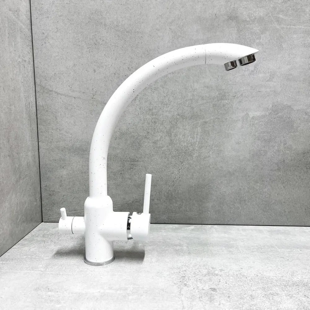 Изображение товара Смеситель для кухни с подключением фильтра питьевой воды D-Lin, белый D159315-5C