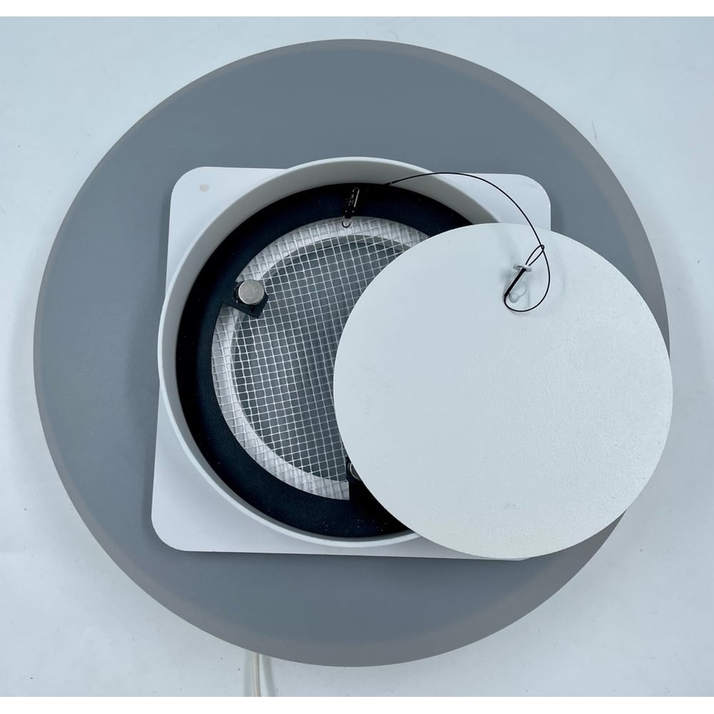 Изображение товара Решетка скрытого монтажа для натяжного потолка ВИЕНТО Д=125 с вентилятором, выход на трубу 100мм ВИЕНТО SECRET 125-100