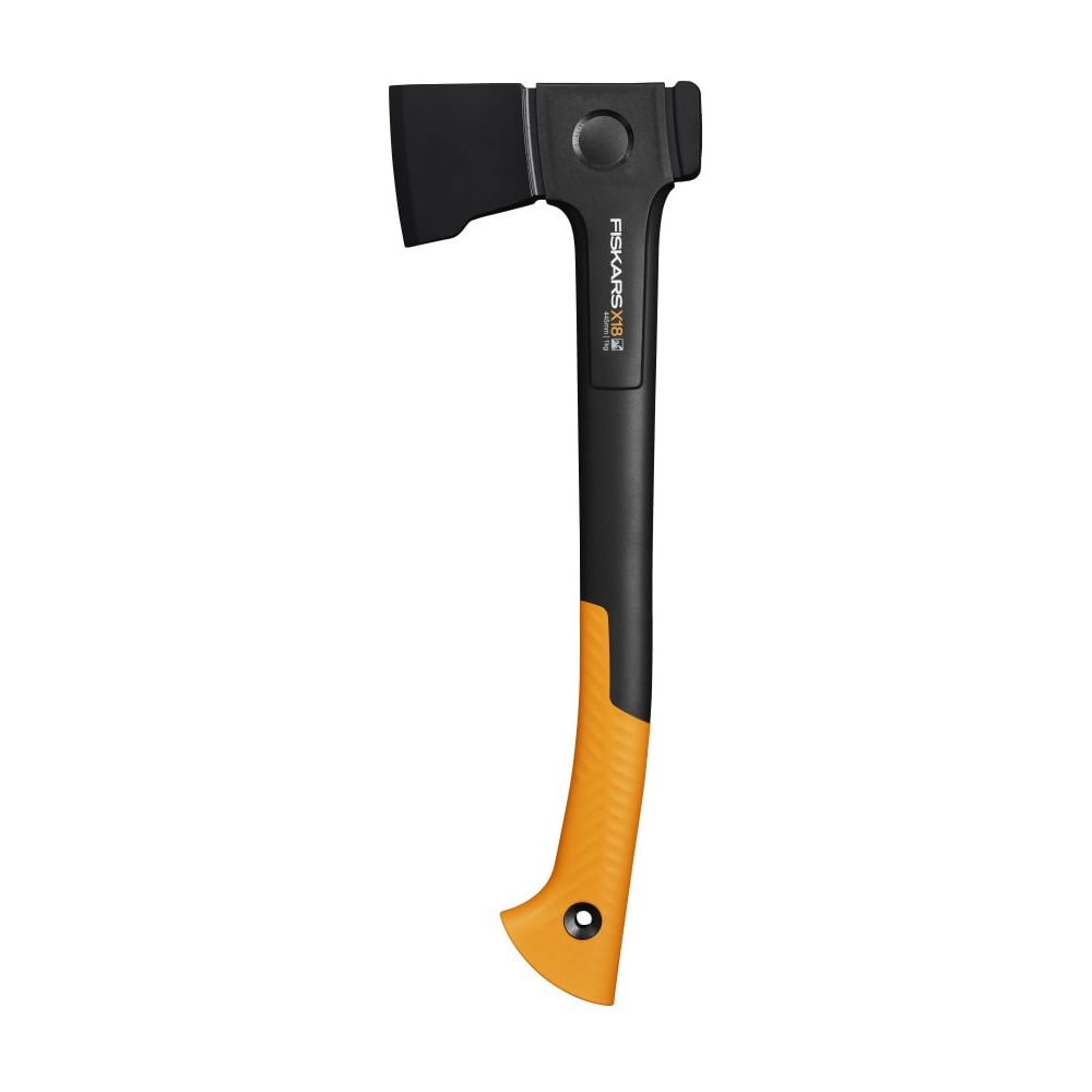 Топор универсальный X18 FISKARS (1069103) - идеально подходит для измельчения растопки, общего ухода за двором и столярных работ. Новая улучшенная конструкция лезвия из кованой стали обеспечивает чистый и легкий разрез. Запатентованная заточка лезвия обеспечивает острую кромку, дважды закаленную, чтобы дольше сохранять остроту. Покрытие лезвия с низким коэффициентом трения для легкого скольжения и защиты от ржавчины. Сверхлегкая и прочная конструкция топорища FiberCompT практически не ломается и обеспечивает превосходную защиту от ударов. Эргономичная ручка обеспечивает нейтральное и удобное положение запястья во время использования, а текстурированная ручка SoftGripT обеспечивает удобный и надежный захват.Топорище полое, без заглушки.