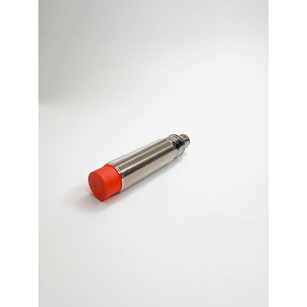 Изображение товара Индуктивный датчик Autonics PRCML18-8DP для промышленной автоматизации