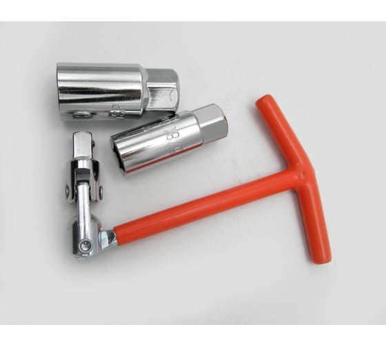 Изображение товара Ключ свечной LAVITA 16ММ/21ММ, L=200MM КАРДАННЫЙ С РЕЗ. ВСТАВКОЙ ДВЕ ГОЛОВКИ LA 511504