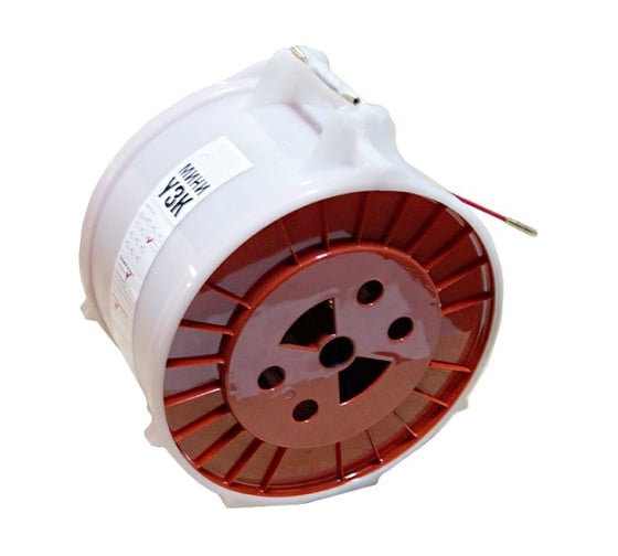 Изображение товара Протяжка стальная Связьсервис с нейлоновым покрытием, d=3,5 мм L=30 м в пластиковом боксе, цвет красный 4687206276642