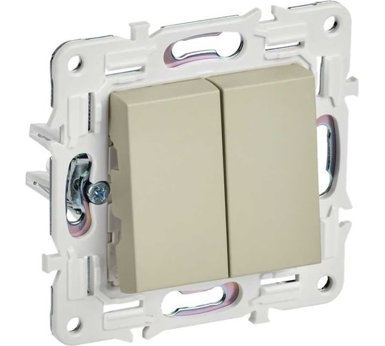 Изображение товара Выключатель IEK SKANDY 2-кл. перекр., 10А SK-V06B, бежевый SK-V23-0-10-K10