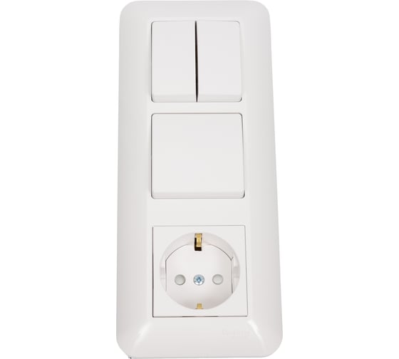 Изображение товара Блок: розетка с заземлением + 1-клавишный выключатель + 2-клавишный выключатель Systeme Electric BLANCA скрытой установки, белый BK2VR-008A-B