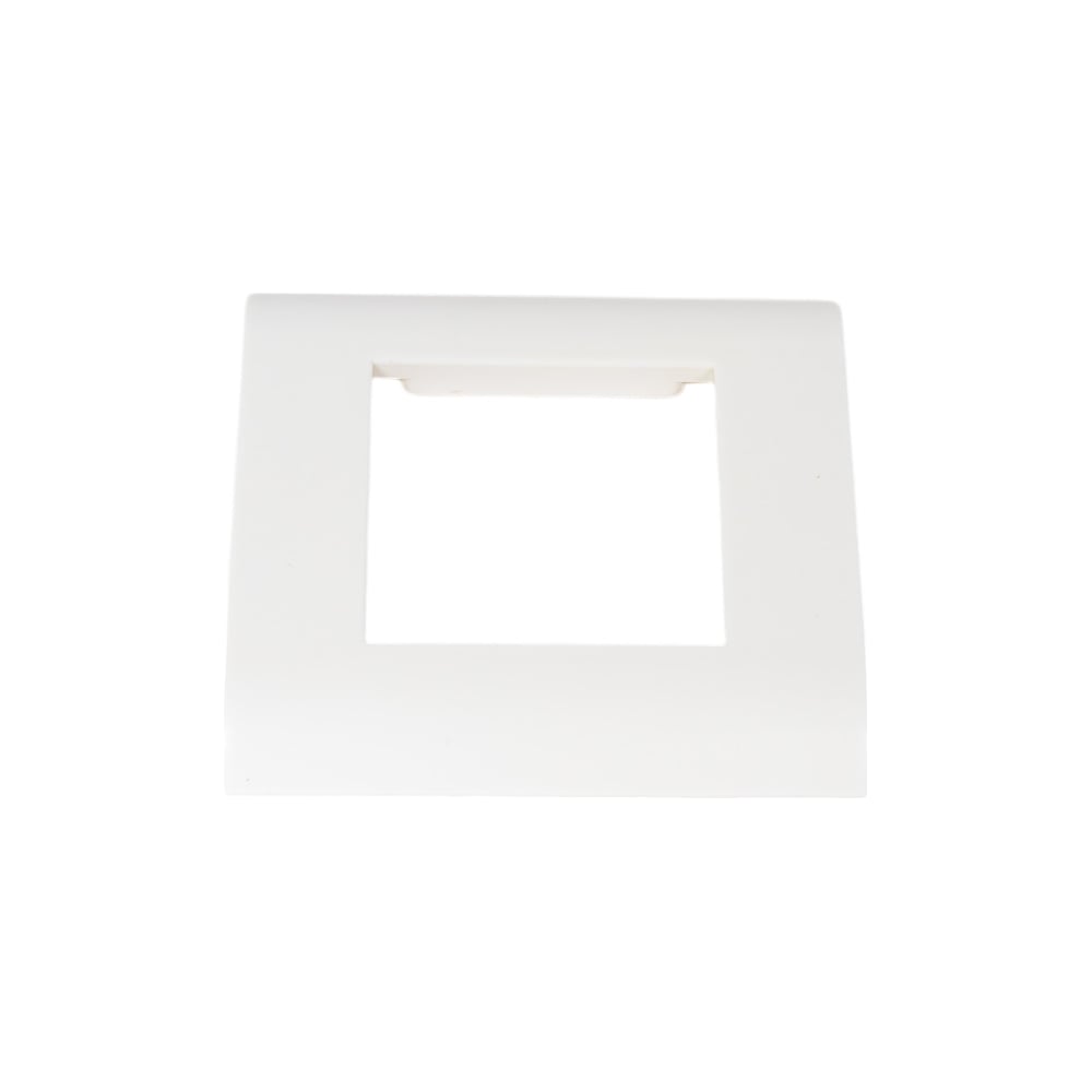 Изображение товара Пластиковая накладка на цоколь LANMASTER 45х45 белая 2 модуля