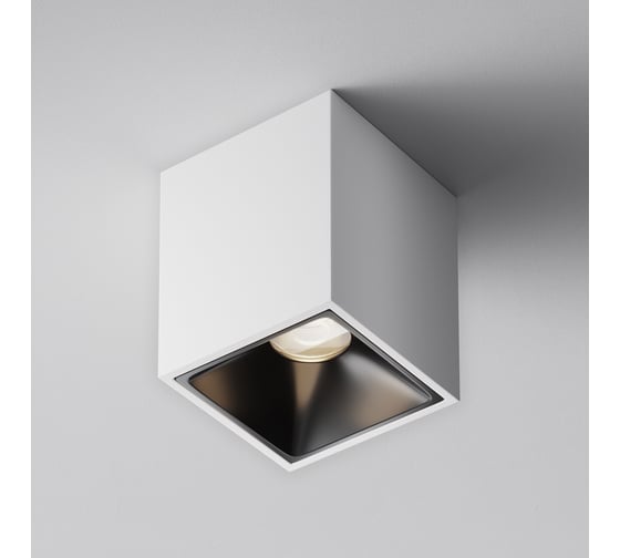 Изображение товара Потолочный светильник MAYTONI Alfa LED Бело-черный C065CL-8W4K-SQ-WB
