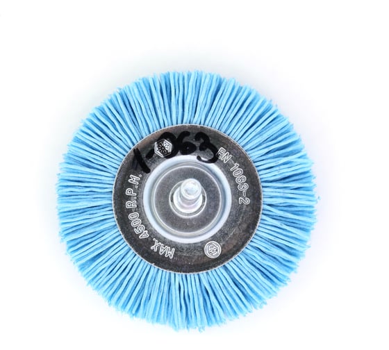 Изображение товара Щетка дисковая OSBORN Д75x10 с хв-м д6, ворс синий полимер-абразив P180 код 1-063 600.491-0182