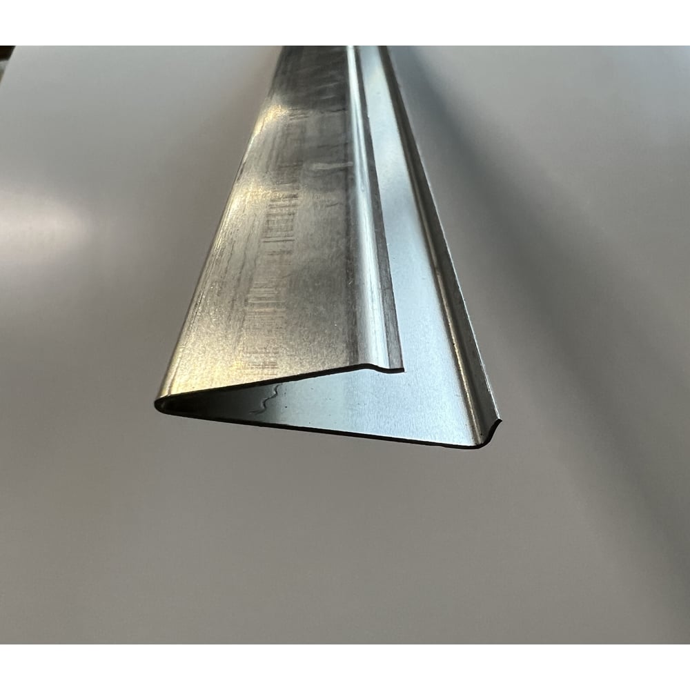 Изображение товара Уголок стальной ALUSTANEXP Тарсо для листогиба 3,2 метра