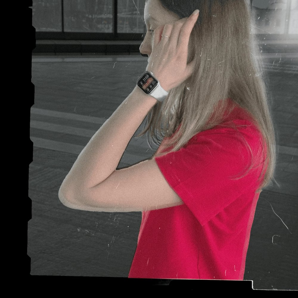 Изображение товара Футболка ВИ красная 25 XL из 100% хлопка, повседневная одежда