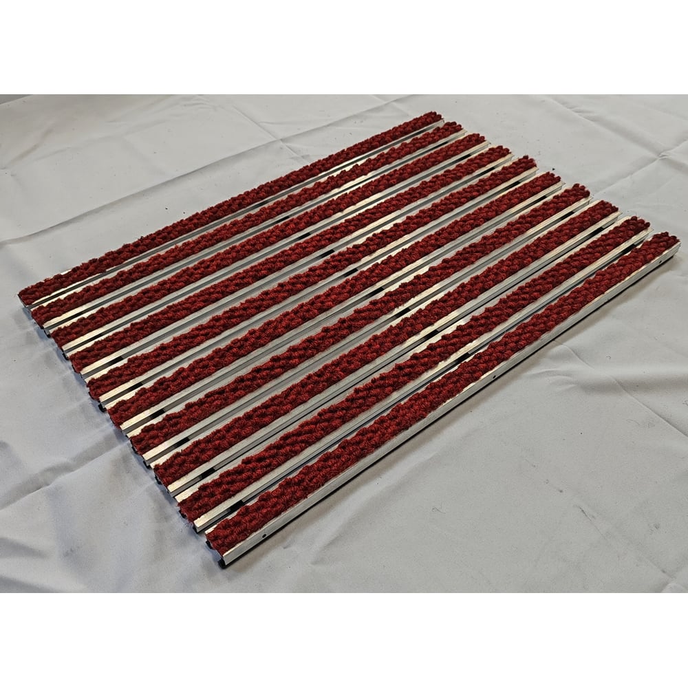 Изображение товара Грязезащитная придверная решетка ООО ПК ЦентрВход Эксперт ворс 590x390 мм красная