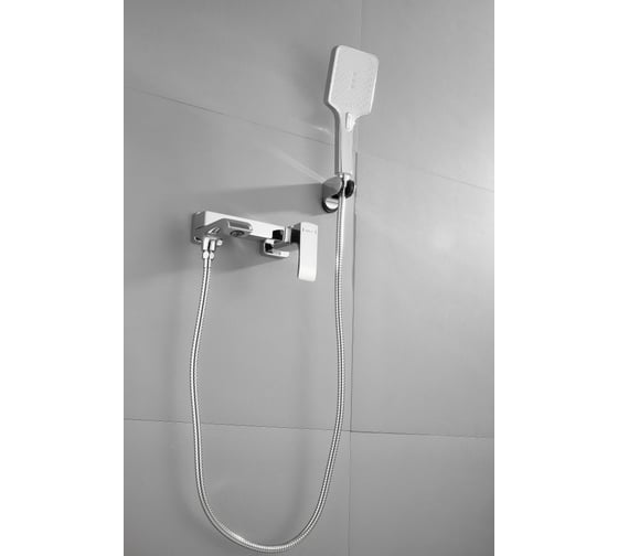 Изображение товара Смеситель для ванны BELZ B60507