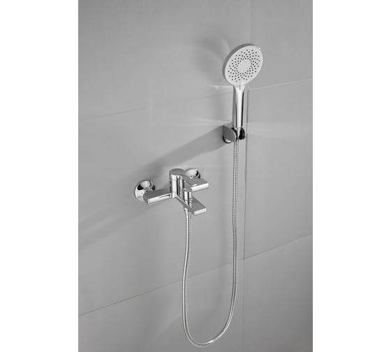 Изображение товара Смеситель для ванны BELZ короткий излив, латунь, хром B60612