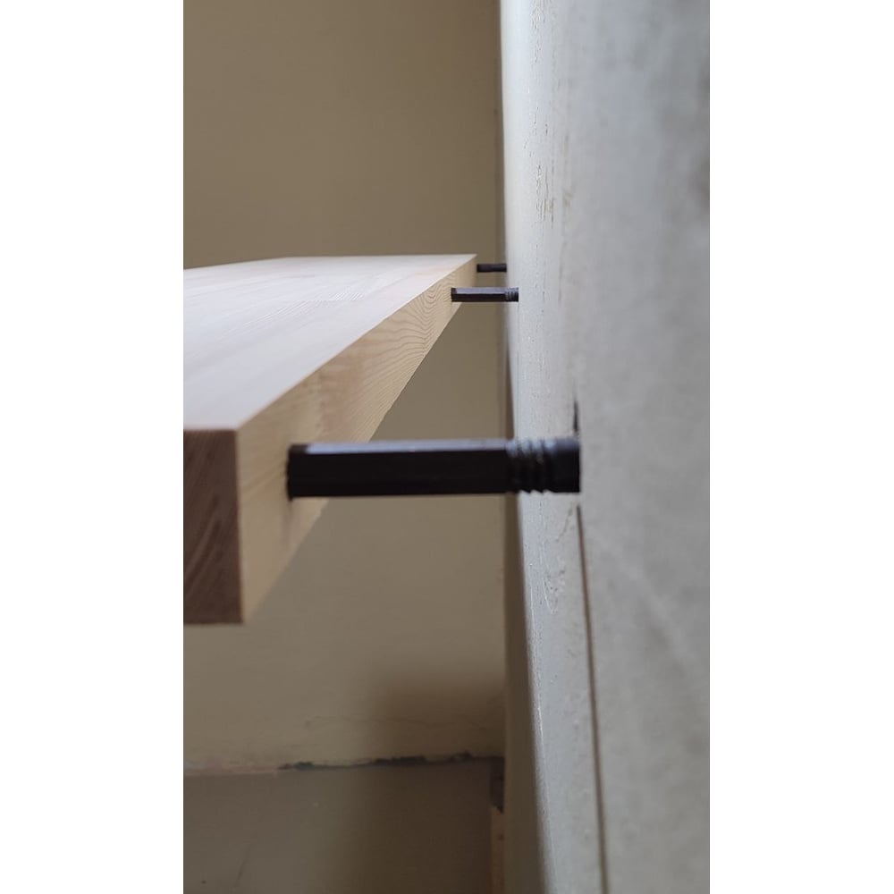 Изображение товара Полка MW 40x300x500 парящая, сорт Экстра, лиственница, сращенная, с крепежом ПЛСР-40-300-500