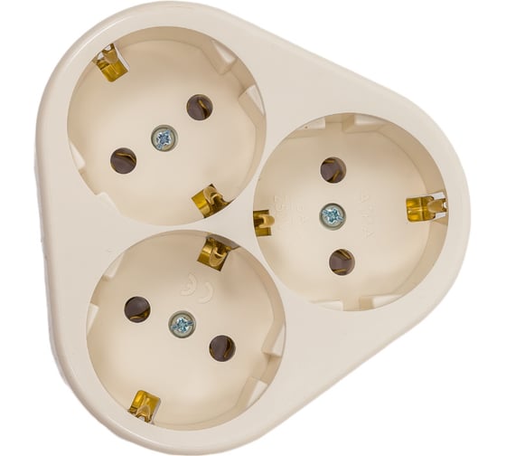Изображение товара Трехместная розетка SVET РС16-5302 бежевый SV0302-0026