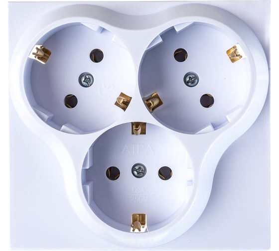 Изображение товара Трехместная розетка SVET РС16-5303 белый SV0302-0027