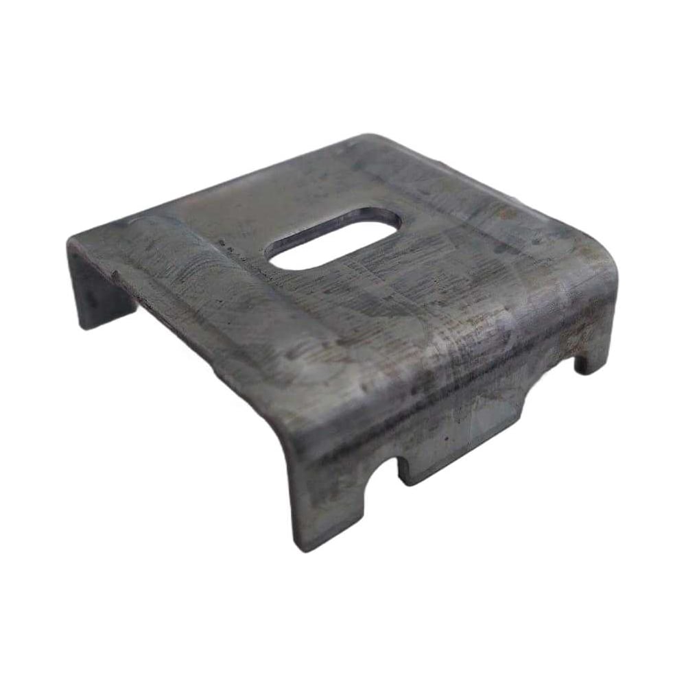 Изображение товара Скоба прижимная заборная Крепче 40x40x2 мм с цинковым покрытием 100 шт