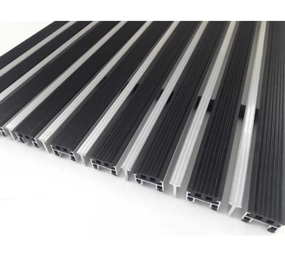 Изображение товара Грязезащитная придверная решетка ООО ПК ЦентрВход Эксперт резина-широкий скребок, серый, размером 1200x600 мм 731EX077