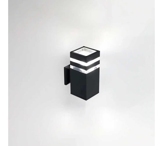 Изображение товара Фасадный уличный светильник накладной General Lighting Systems с двойным боковым рассеивателем серия Гратус, GWL-Е27-M-IP65 662544