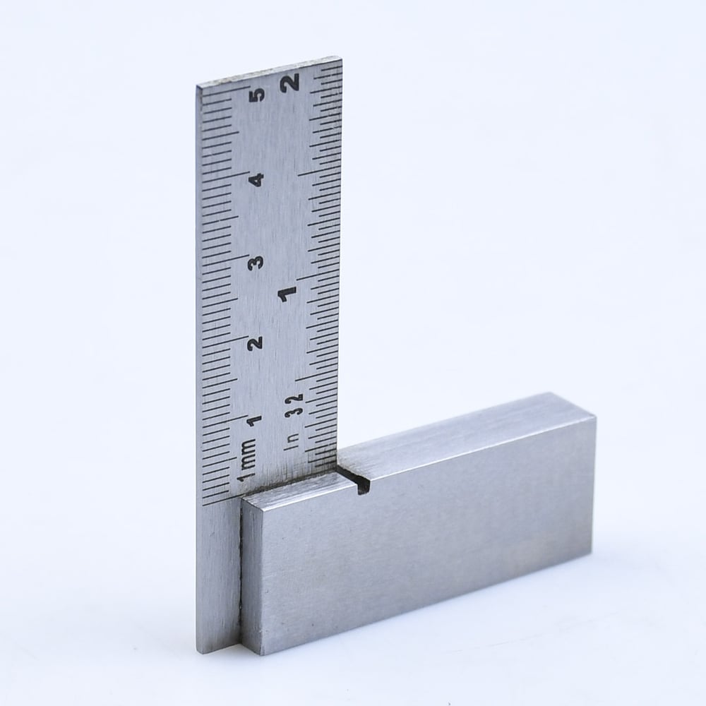 Изображение товара Угольник слесарный GOLDRATIO 50 мм измерительный полупрофи лерованная сталь