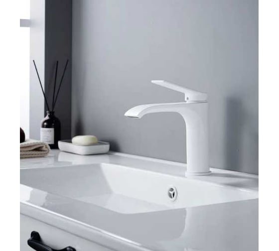 Изображение товара Смеситель для раковины Shevanik S4101C