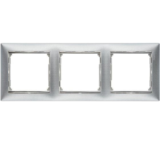 Изображение товара Рамка Legrand 3 поста Valena алюминий матовый 770333