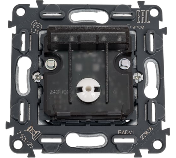 Изображение товара Выключатель Legrand Valena IN'MATIC электронный с ключом-картой,для отелей.Винтовые зажимы. 752025