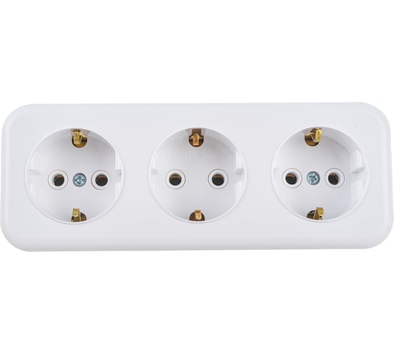 Изображение товара 3-местная розетка STEKKER с заземлением PST16-51-20 RA 16-343-Б, пластик АВС, 16А, IP20, белый 39697