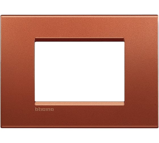 Изображение товара Рамка прямоугольная Legrand Livinglight 3 модуля, цвет красный шелк LNA4803RK