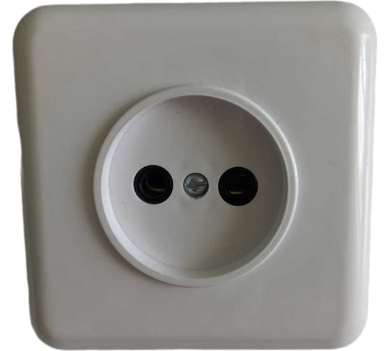 Изображение товара Розетка встраиваемая ООО Ливны-Электро одинарная АБС РС 10-008, квадратная белая в количестве 2 штук РСф 25